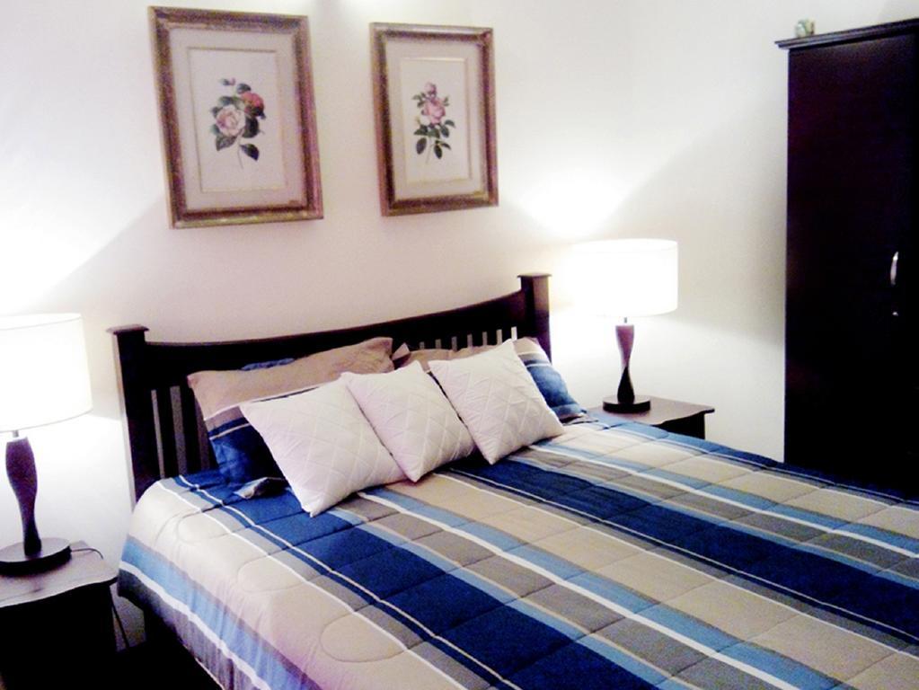 Prestige Court Residencies Hotell Dehiwala-Mount Lavinia Exteriör bild